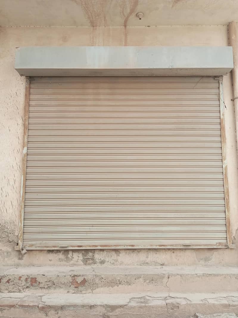 Rolling shutter door 1