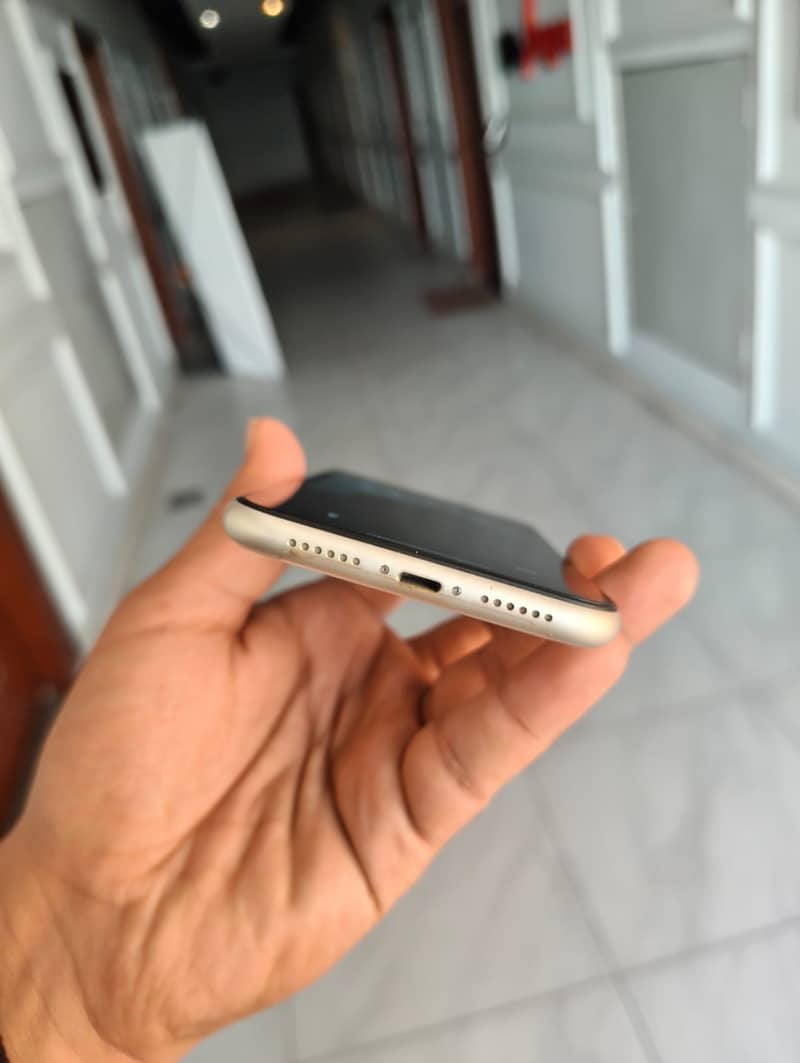 Apple iPhone 11 1