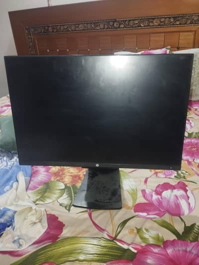 HP Z24n 24-Inch IPS Full HD Professional Monitor