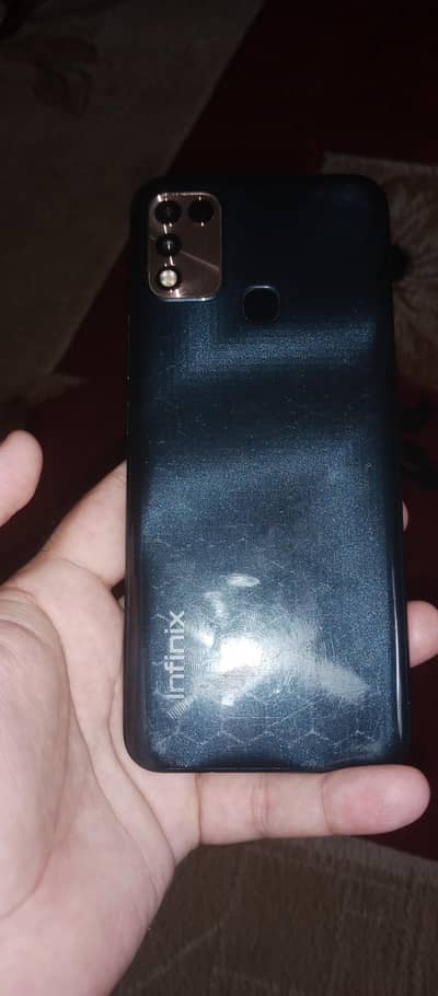 Infinix Hot 11 Play