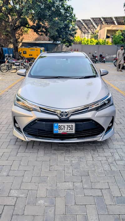 Toyota Altis Grande 2024