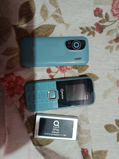 QMobile QPlay