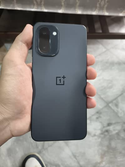 One Plus 15R PUBG 165 FPS