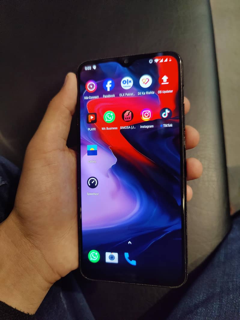 One Plus 6T 2
