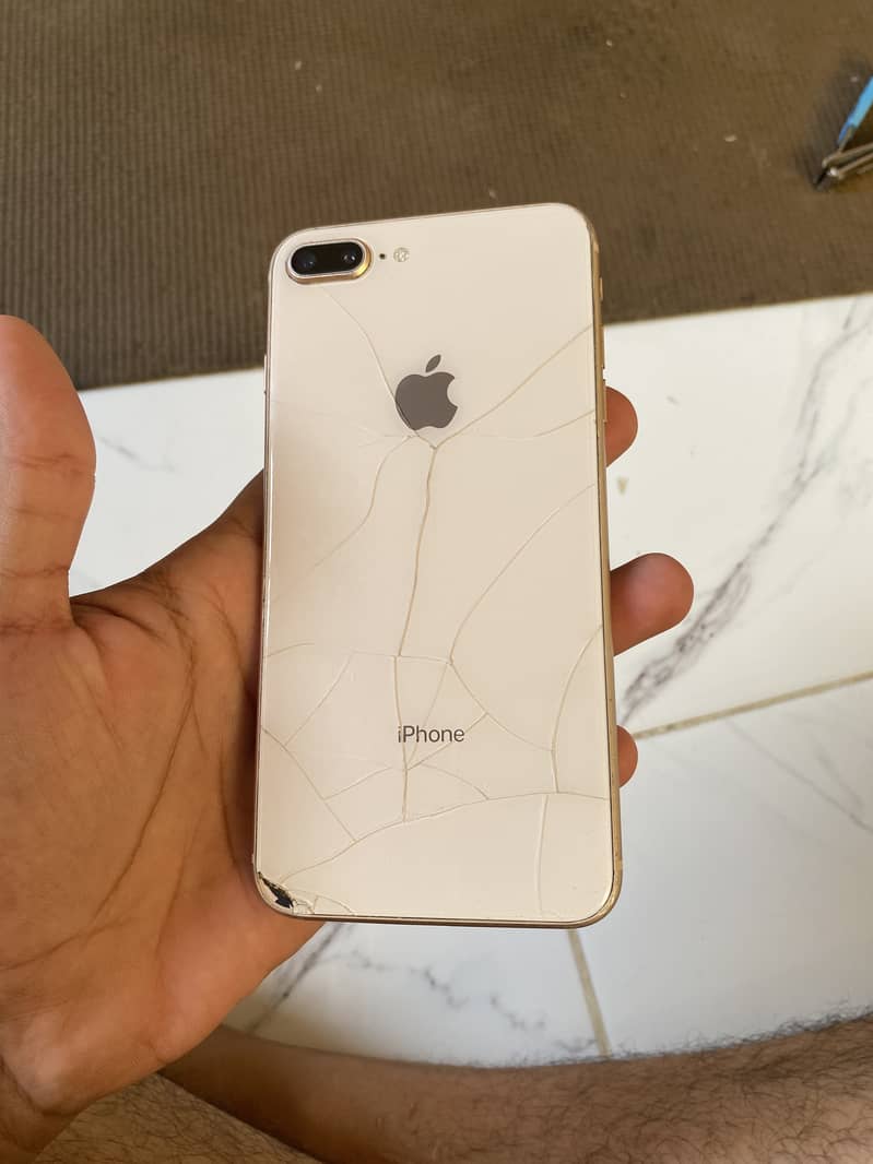 Iphone 8+ 0