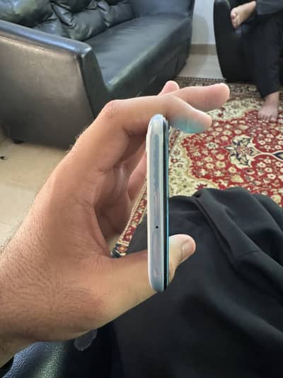 Samsung Mobile A50