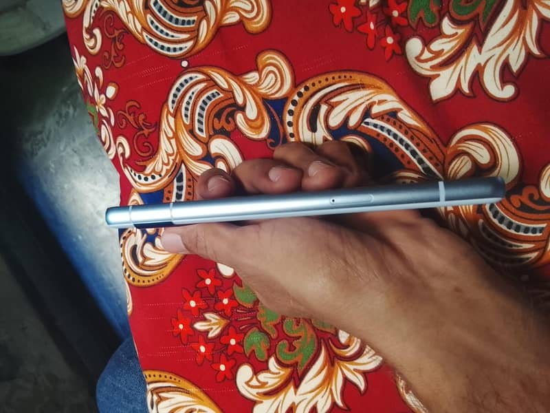 Google Pixel 7a 4
