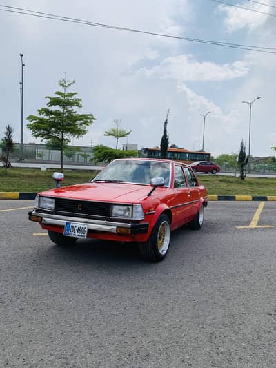 Toyota 86 1982