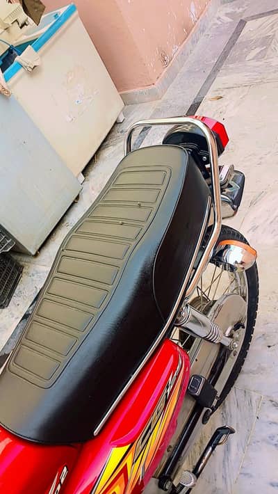 Honda 125 2021 model islamabad no first owner