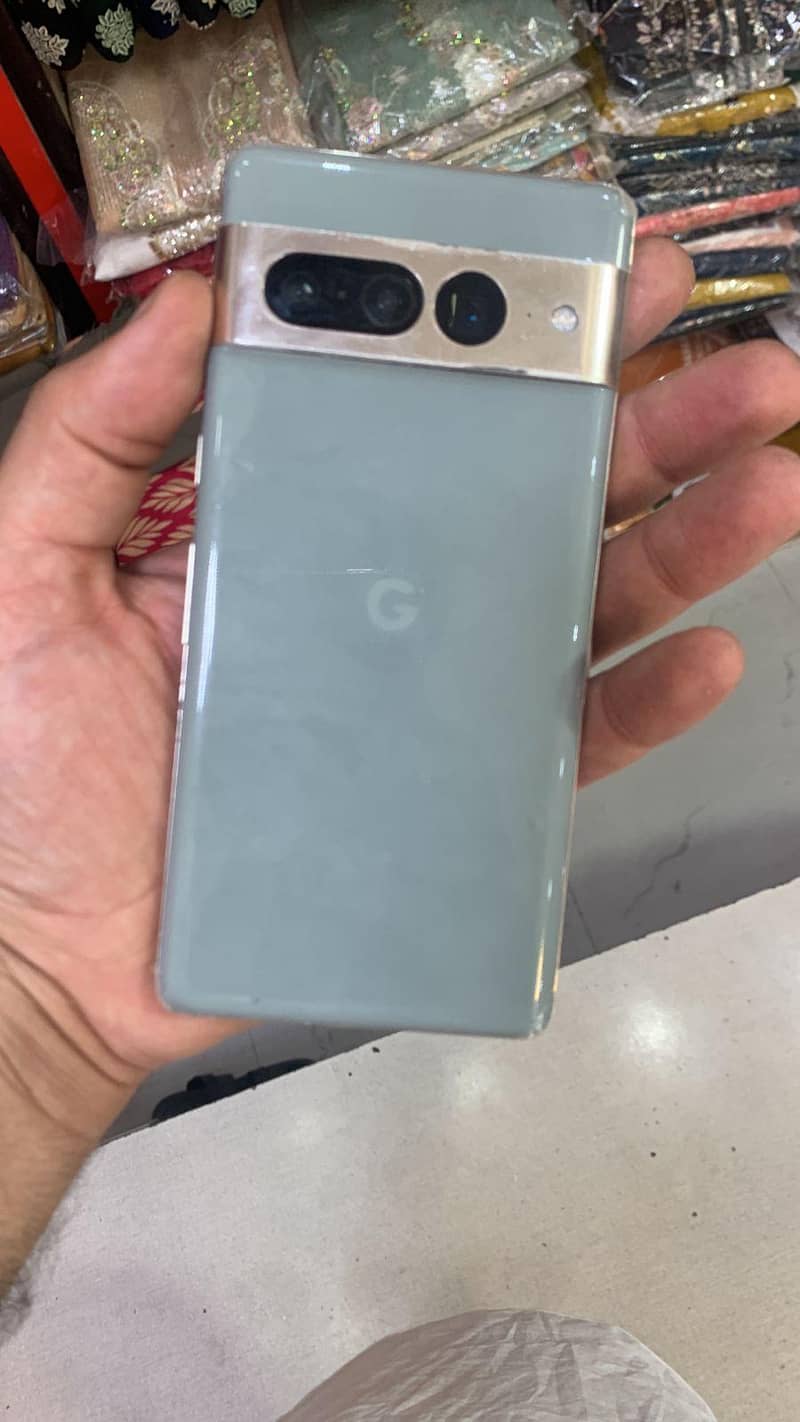 Google Pixel 7 Pro 2