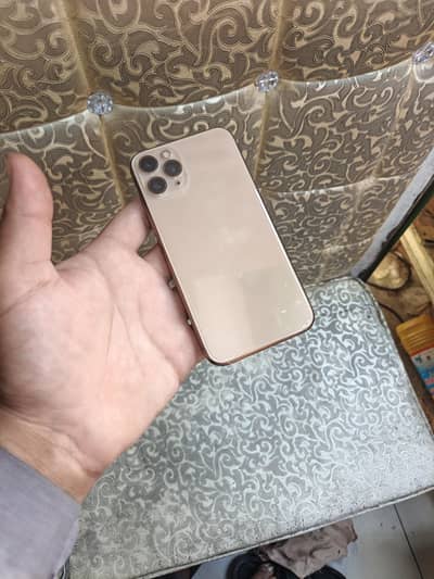 Iphone 11pro PTA APPROVED 256Gb WITH BOX Exchange possible