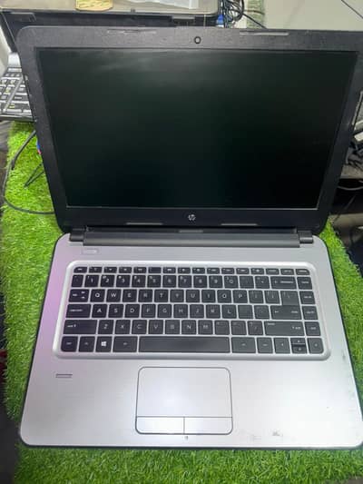 HP COR I5 7TH GENRATION 8 GB RAM 256 GB SSD WITH BLUE PIN CHARGER