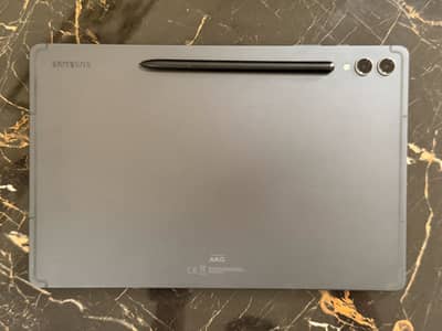 Samsung S9+ Tab with magnetic keyboard