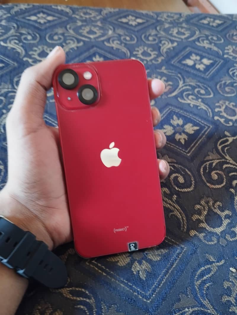 iPhone 13 0