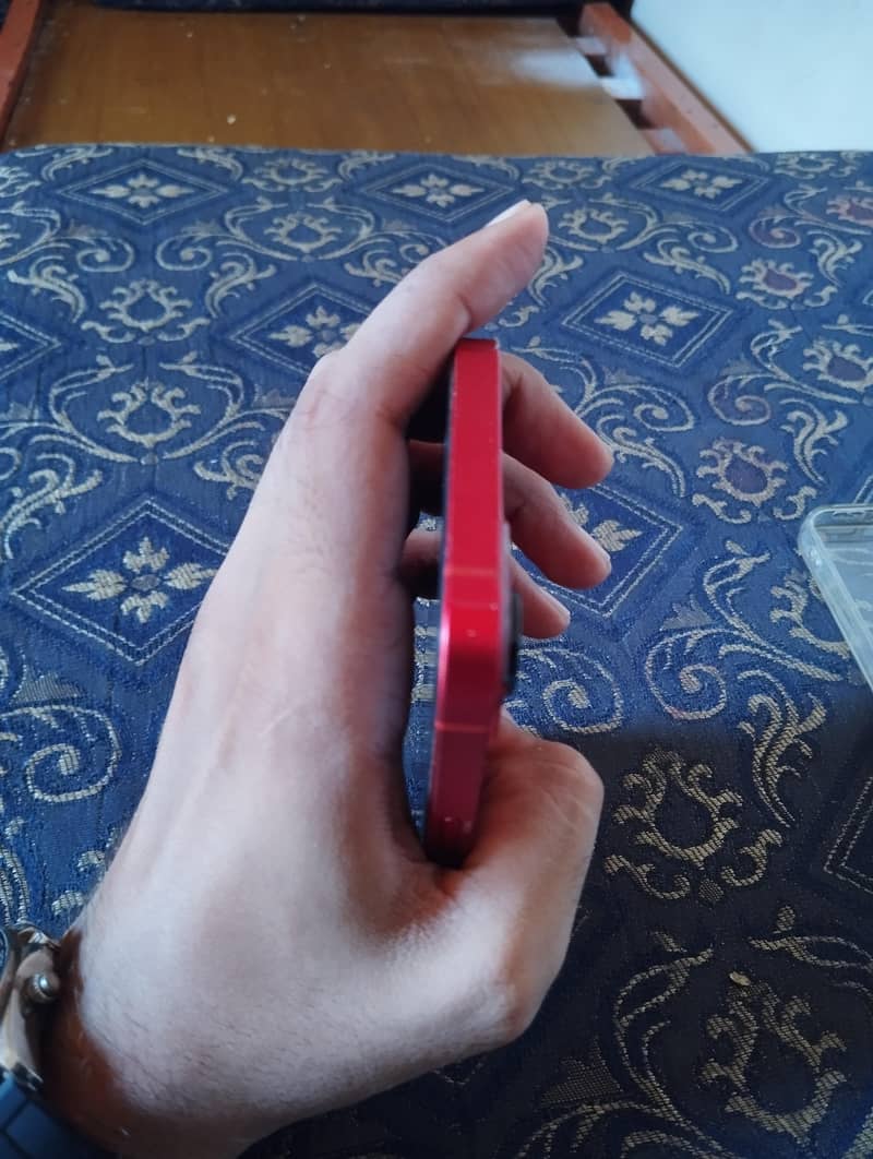 iPhone 13 1