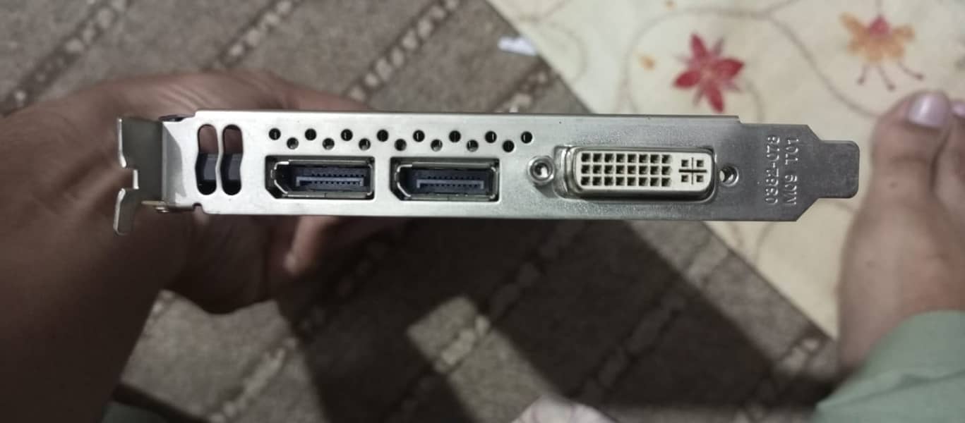 Nvidia Quadro 4000 6