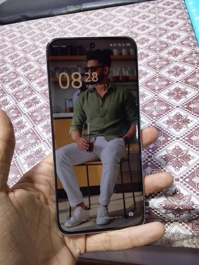 infinix hot 60 pro plus 8+8 256gb with box charger warranty 7 month