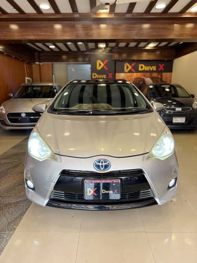 Toyota Aqua S LED