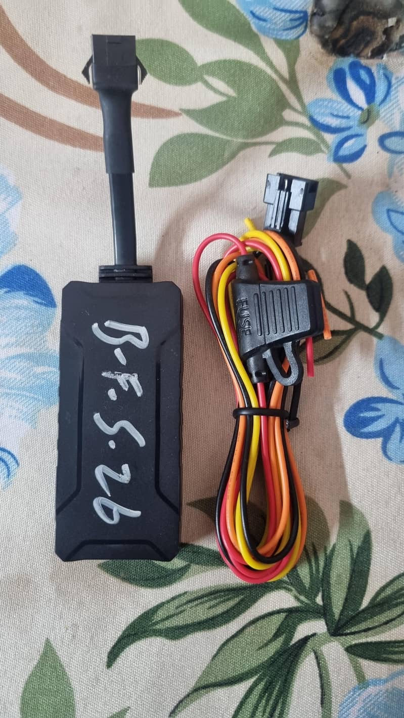 GPS TRACKER 1