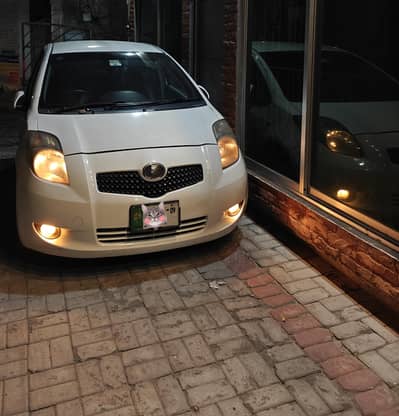 Toyota Vitz 2005-09 Automatic Almost Genuine