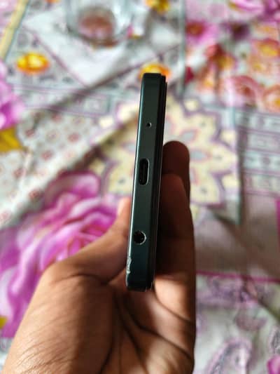 vivo y 04