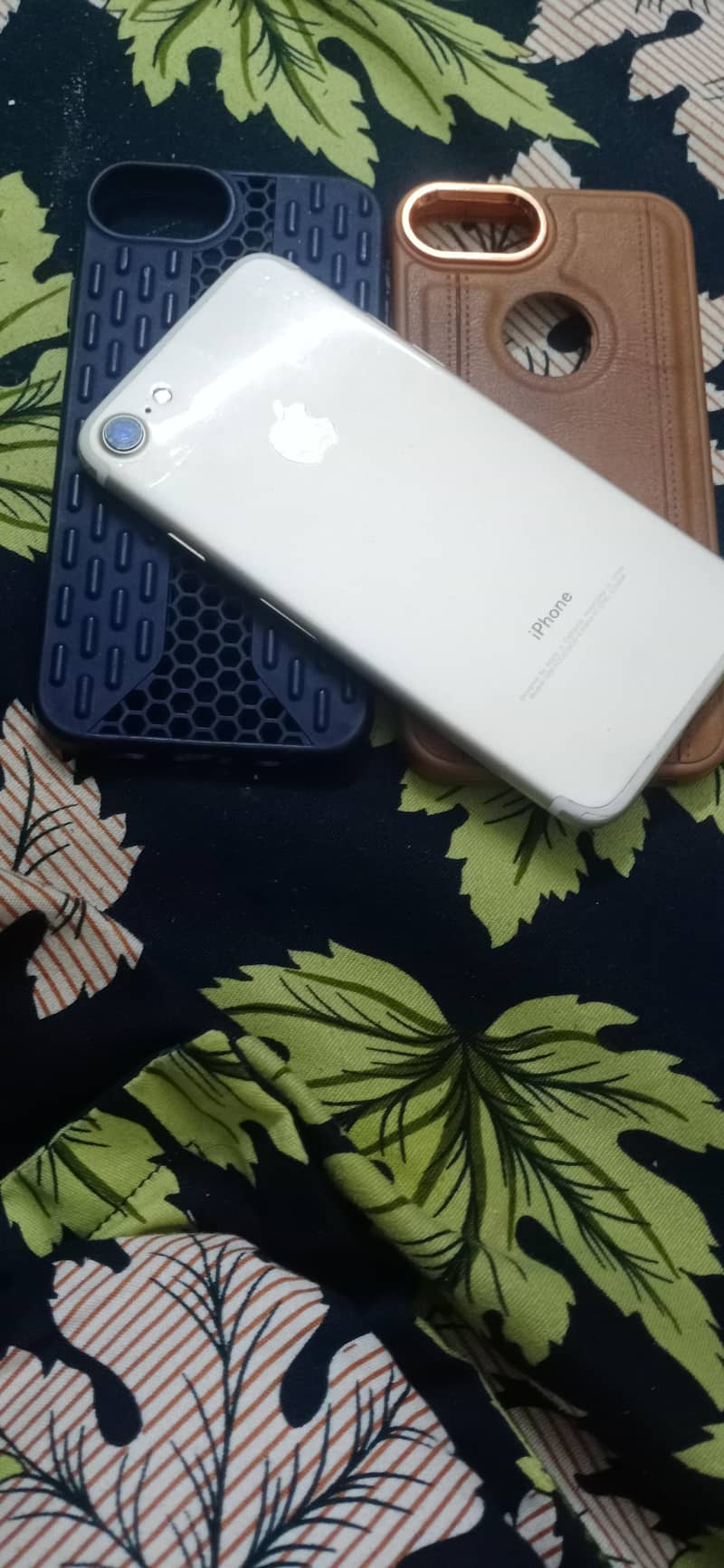 Apple iPhone 7 11