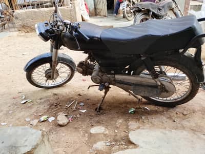 union star model 2018 1st owner Karachi number