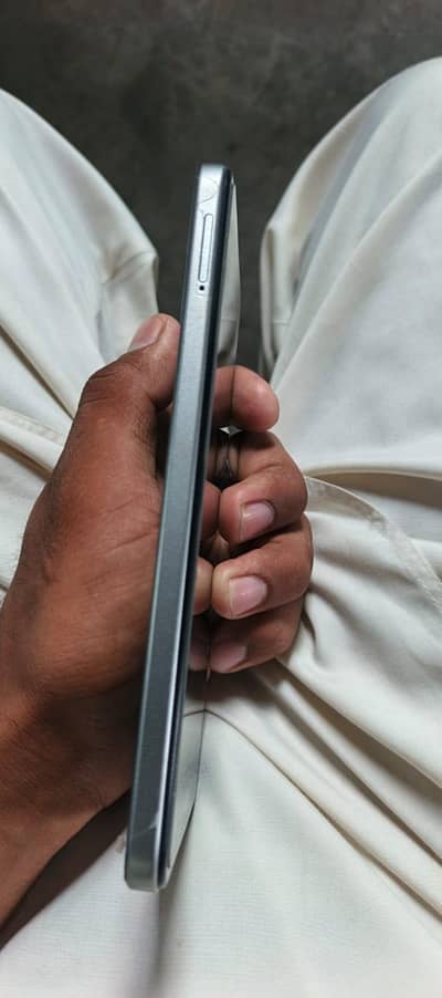 Infinix Hot 50i