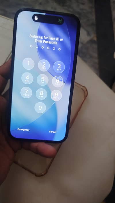 Apple iPhone 16 128/90%