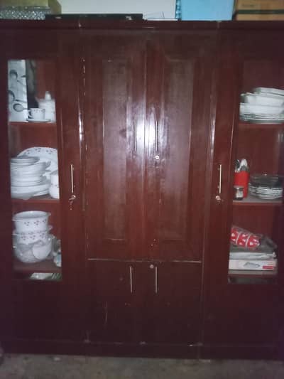 king bed ,divider ,, dressing table,side table