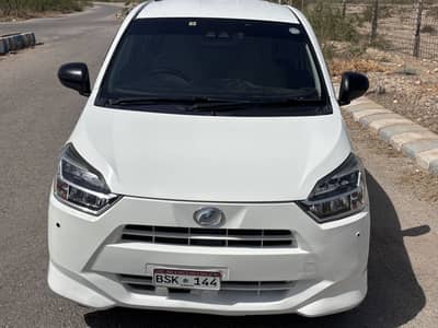 Daihatsu Mira 2017