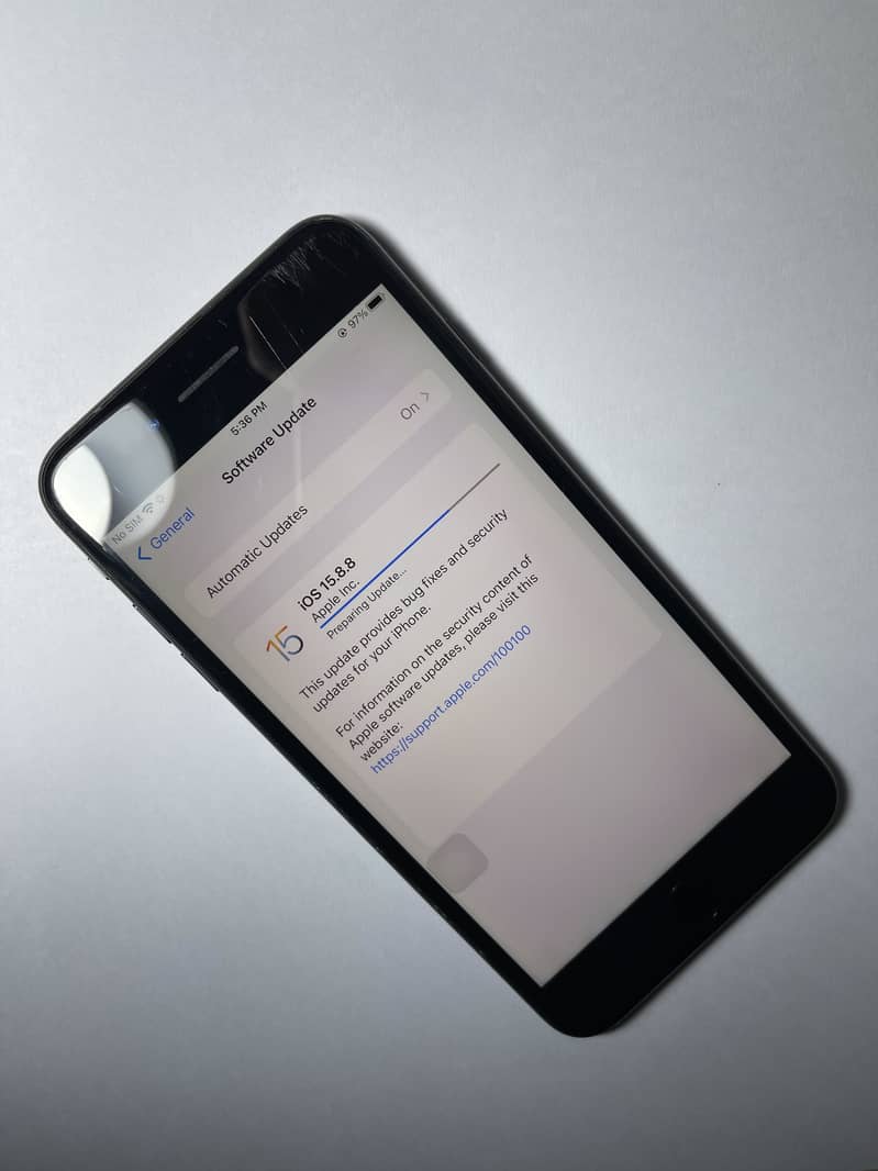 Apple iPhone 7 Plus 1