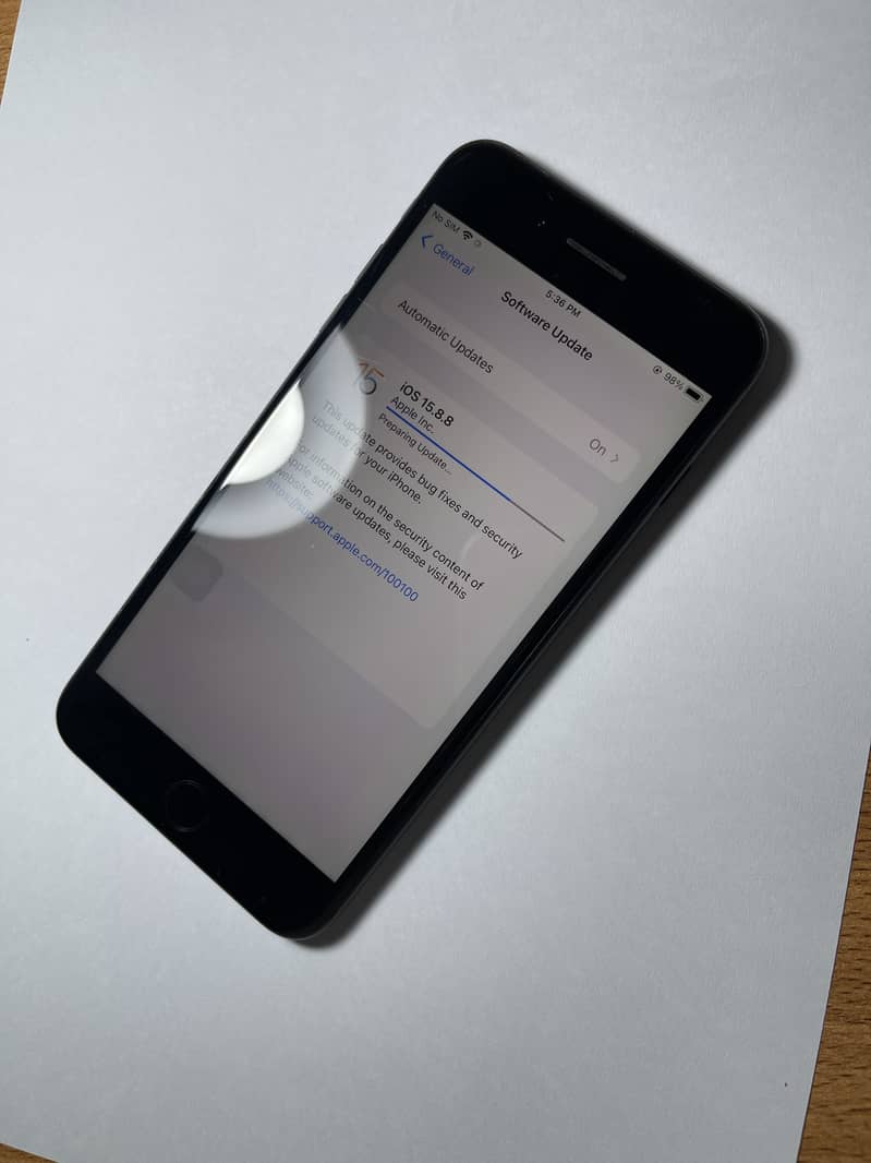 Apple iPhone 7 Plus 3