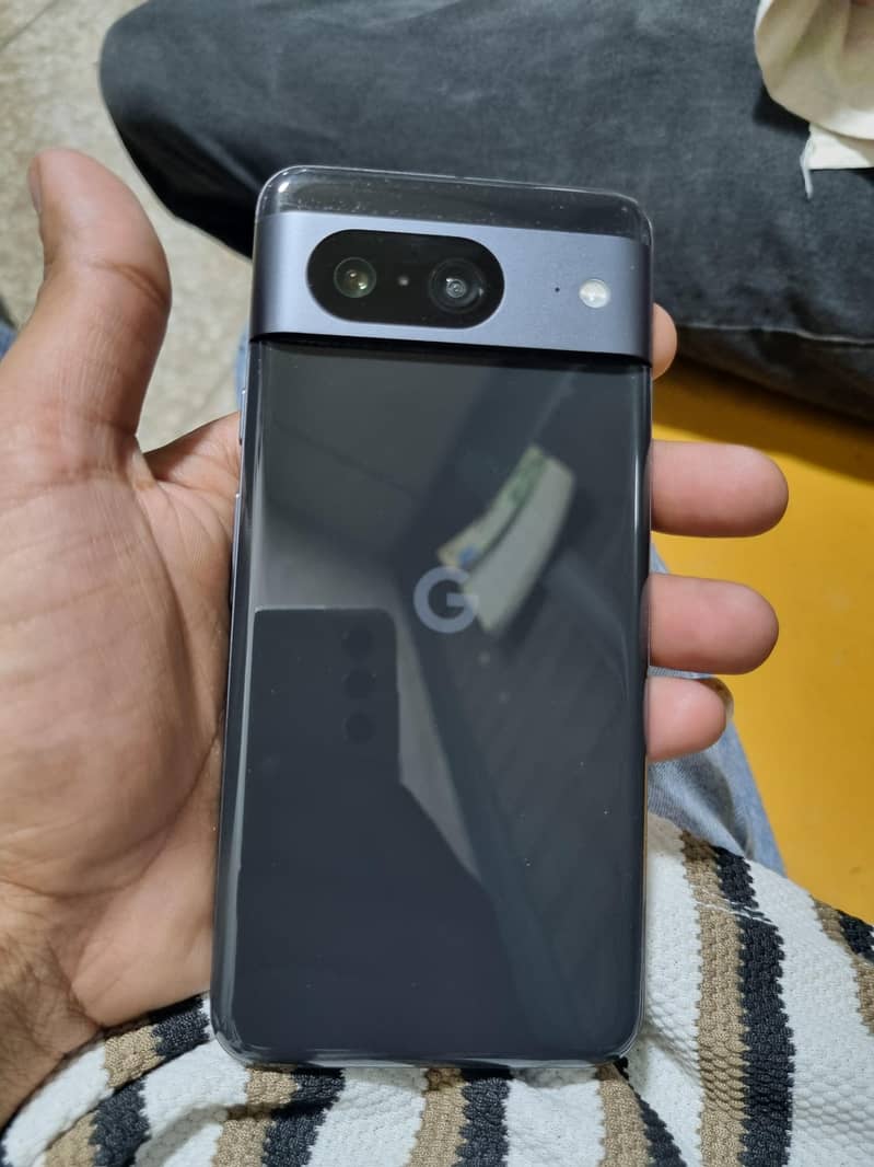 Google Pixel 8 5