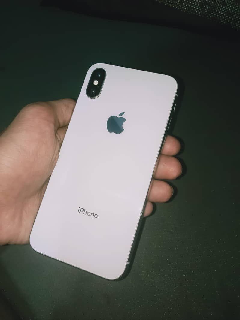 Apple iPhone X 1