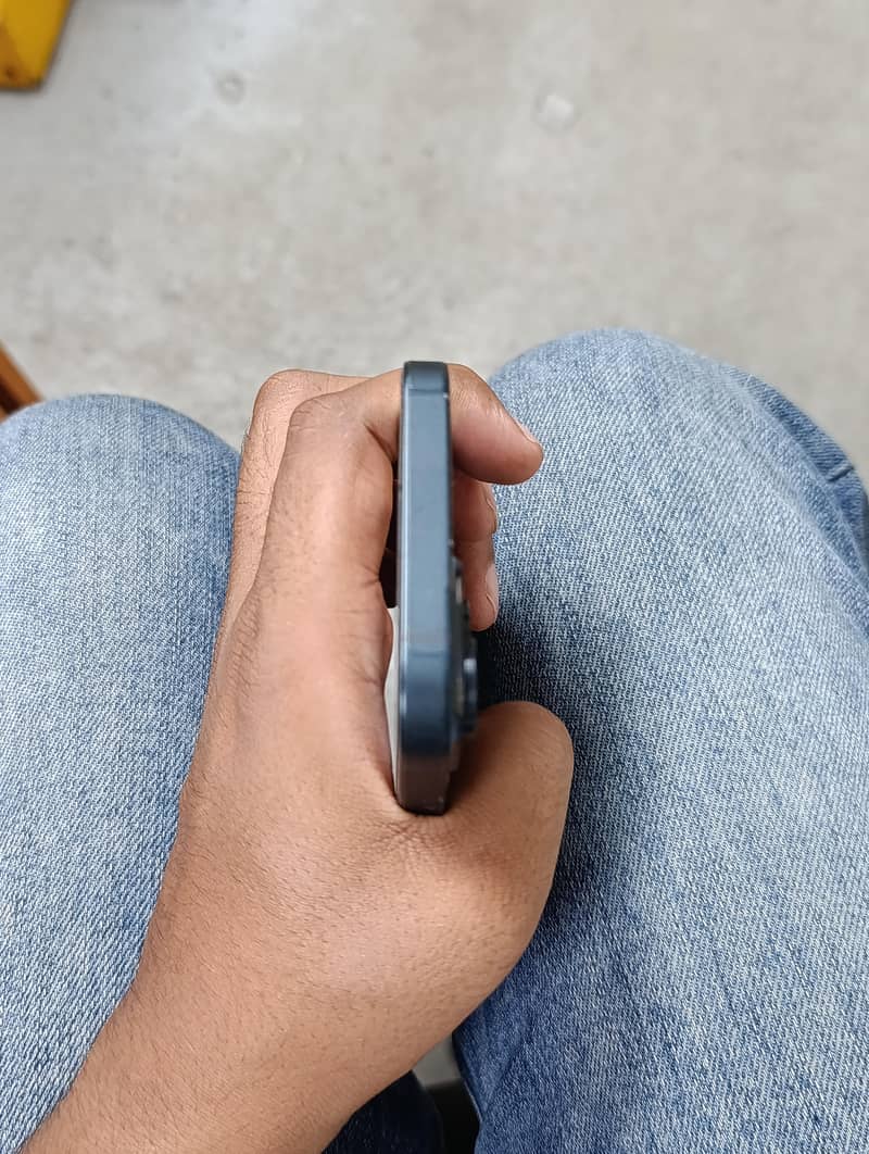 iPhone 14 1