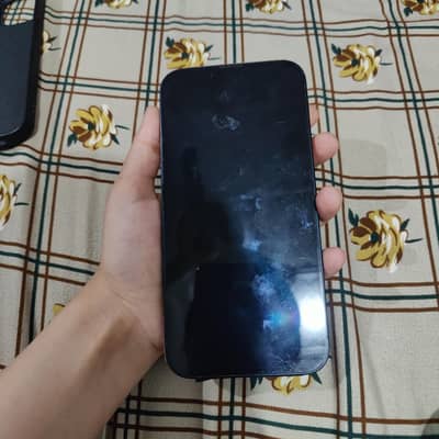 Apple iPhone 13