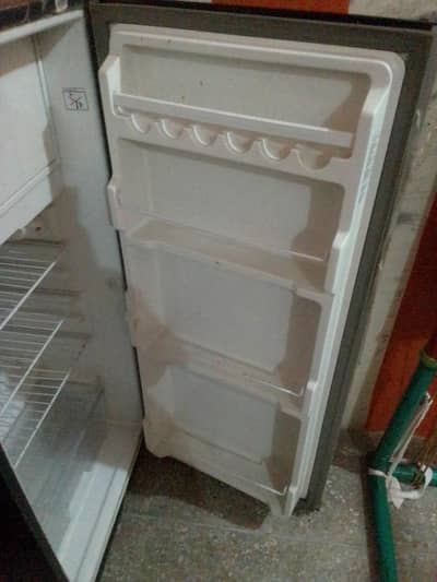 Dawlance Used refrigerator for sale