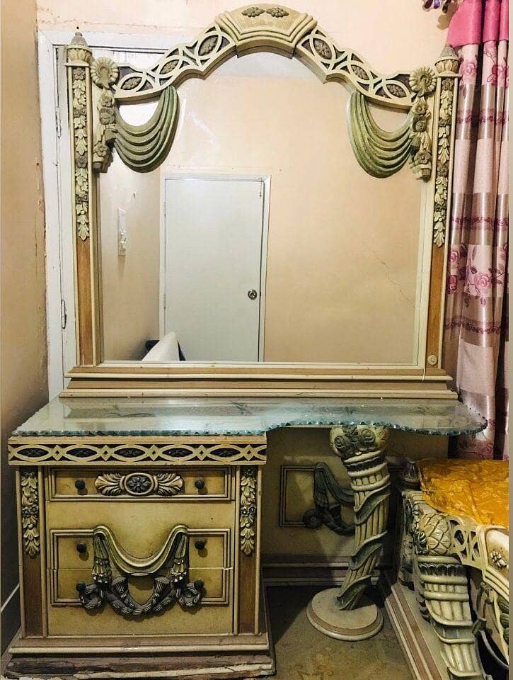 used bed set complete 2