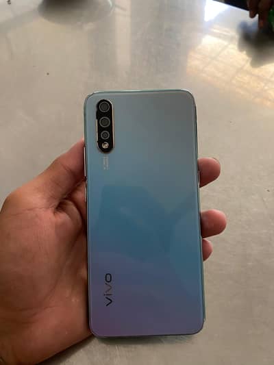 Vivo S1