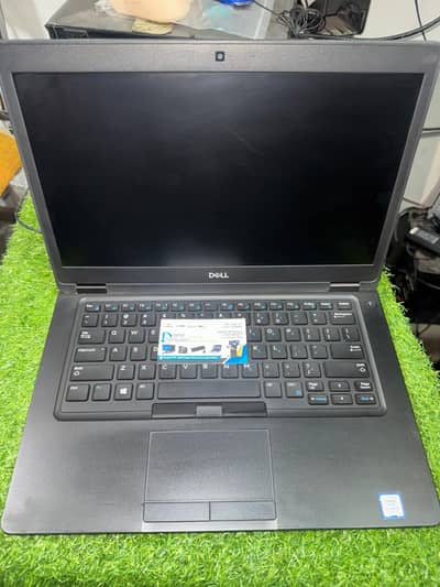 DELL COR I5 7TH GENRATION 8 GB RAM 256 GB SSD WITH ORIGNAL 65 CHARGER