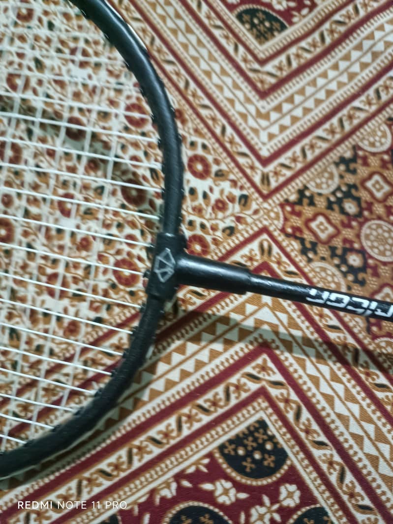 badminton racket 1
