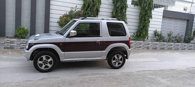 Mitsubishi Pajero Mini 2007