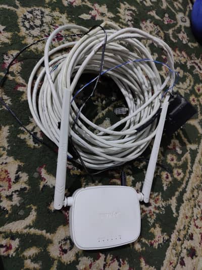tenda n301 easy setup router with 62ft fire and adapter