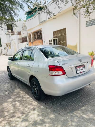 Toyota Belta 2008