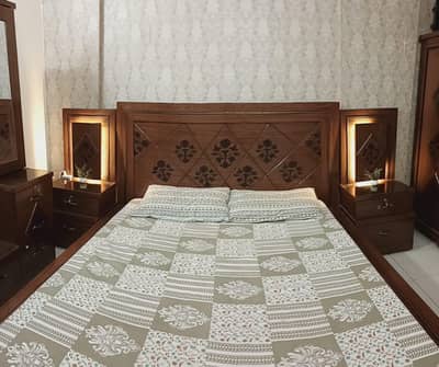 Luxury Solid Wood Bedroom Set | Excellent Condition