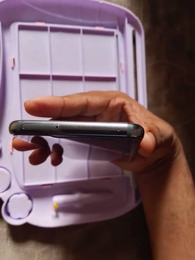 LG G7 ThinQ