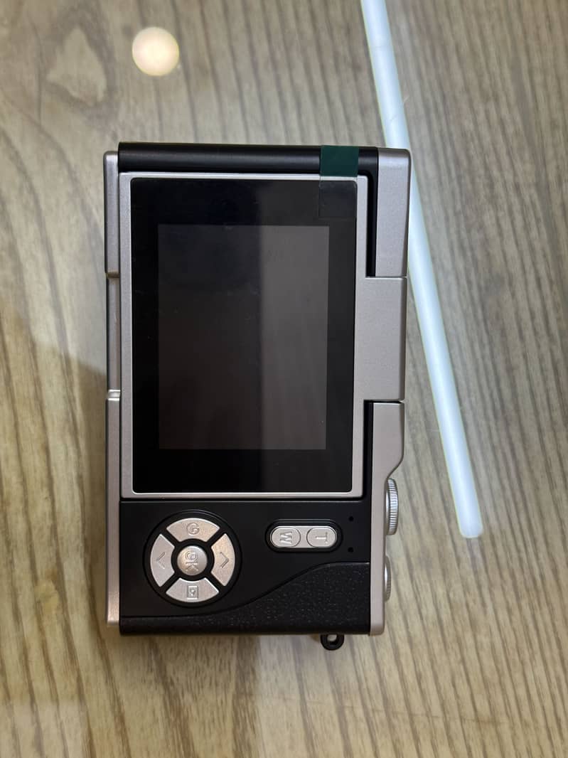 Digital Camera 9