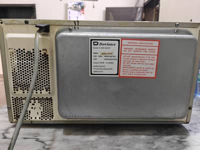 Dawlance Microwave Oven