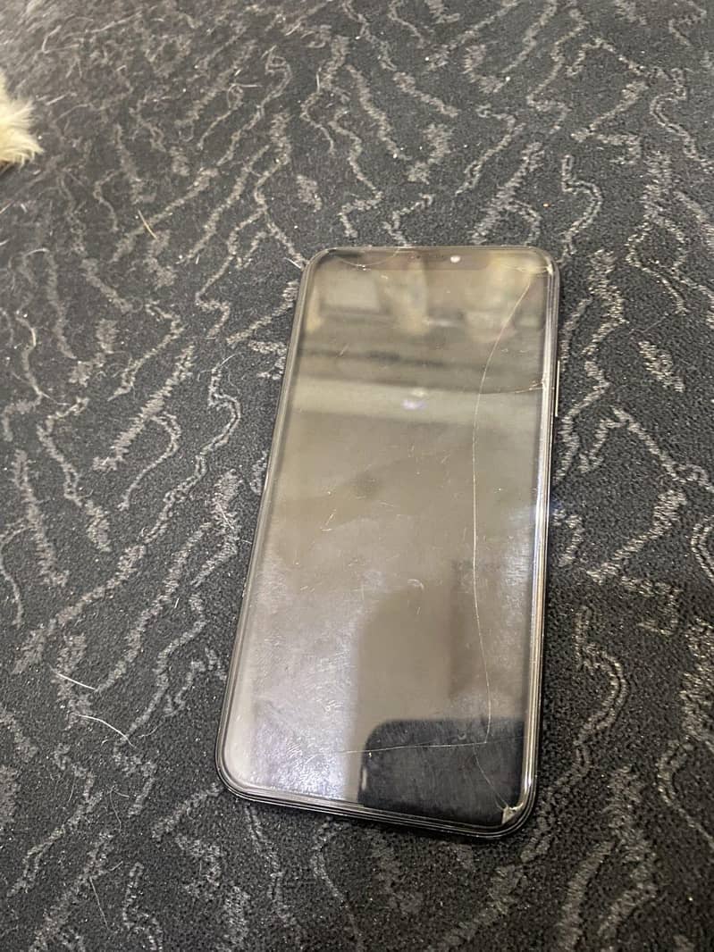 Apple iPhone X 3